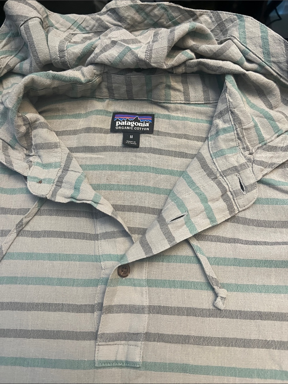 Patagonia organic cotton long sleeve Striped Hooded Pullover - Gray & Mint - Picture 7 of 12